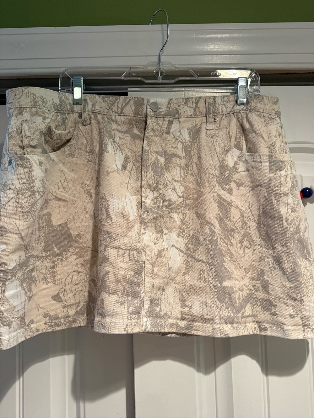 Saige camo denim skort